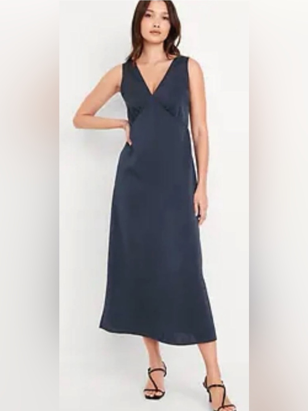 Old Navy V-Neck Maxi Dress in Navy